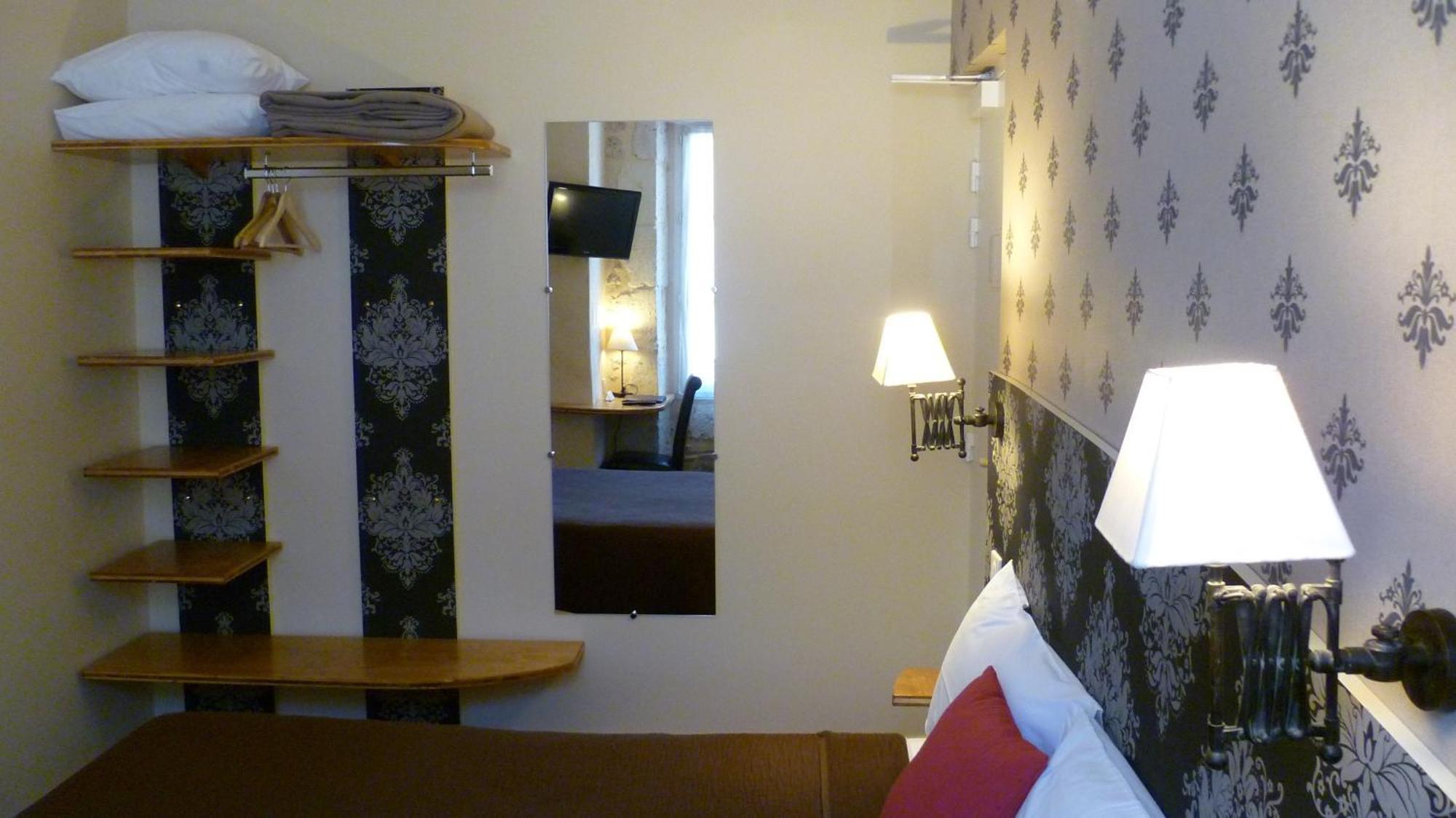 Hotel Henri IV 네라끄 외부 사진