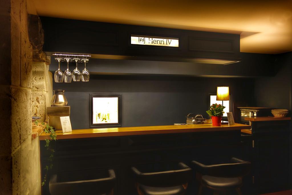 Hotel Henri IV 네라끄 외부 사진