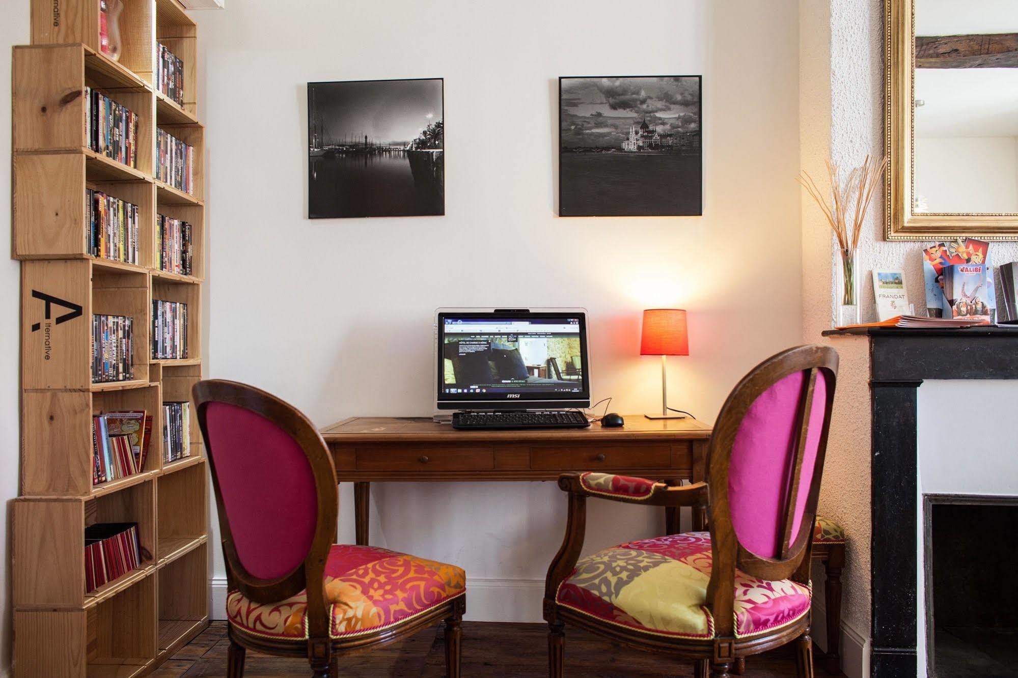 Hotel Henri IV 네라끄 외부 사진